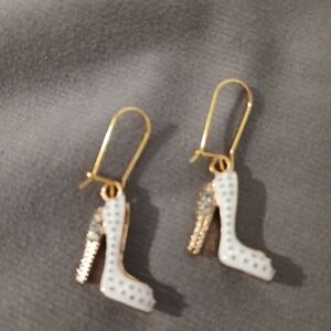 White Sparkle with diamond heel earrings